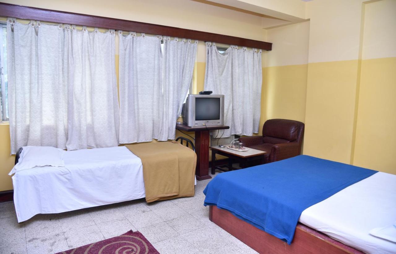 S S Residency Sr Nagar Kanteerava Stadium Mallya Hospital Vfs Global Tech Park Bangalore Hotel Exterior foto