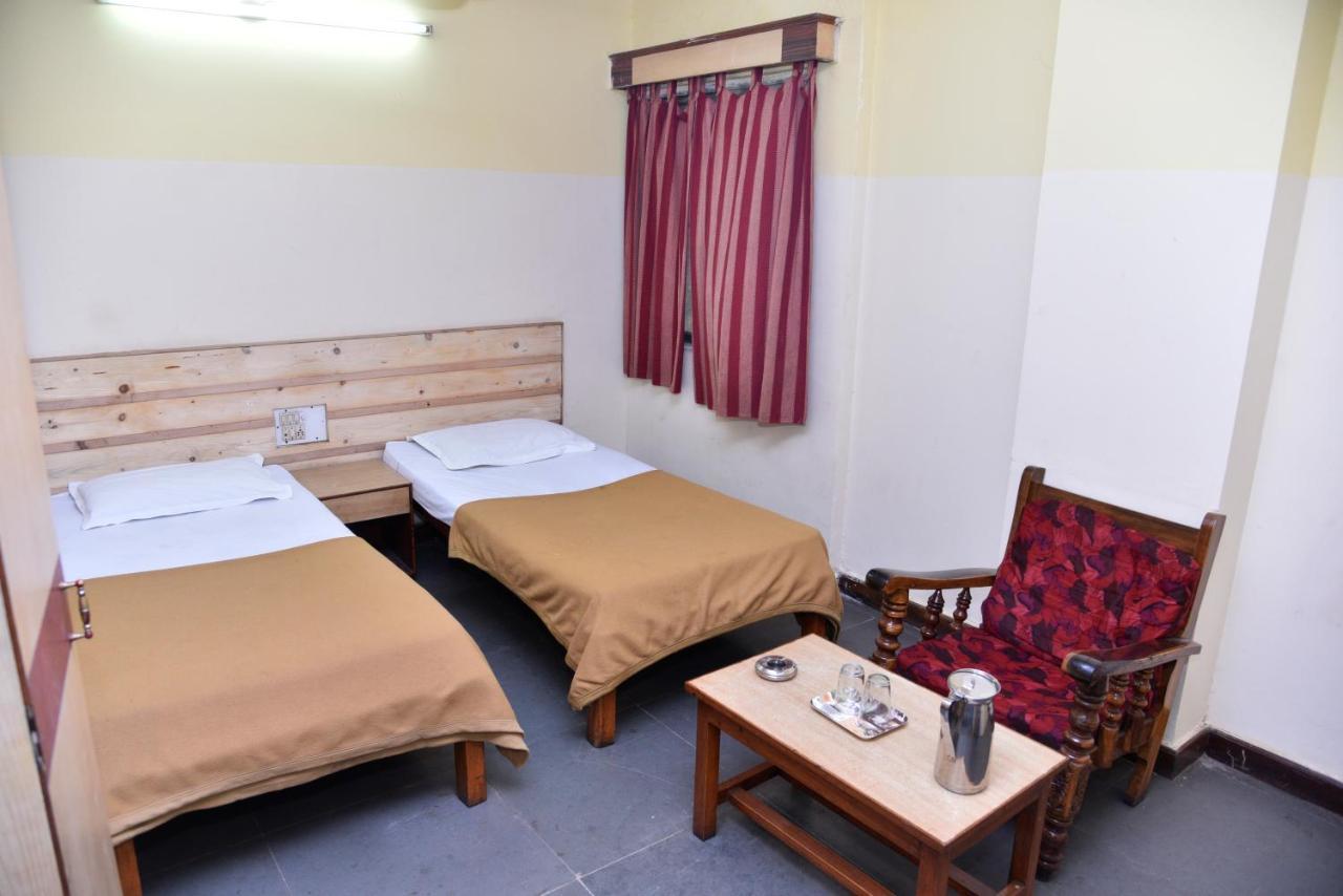 S S Residency Sr Nagar Kanteerava Stadium Mallya Hospital Vfs Global Tech Park Bangalore Hotel Exterior foto