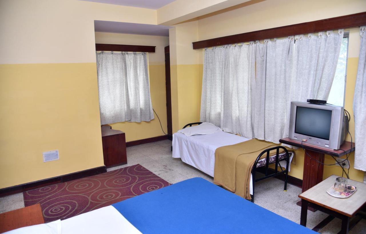 S S Residency Sr Nagar Kanteerava Stadium Mallya Hospital Vfs Global Tech Park Bangalore Hotel Exterior foto
